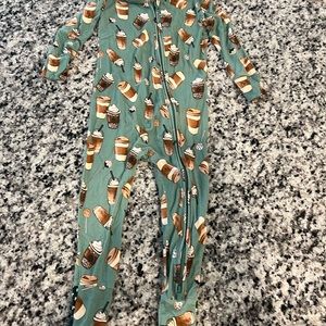 Coffee posh convertible footie